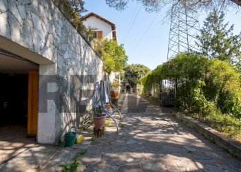 Villa Piazza Chiesa di Murta, 4 
 Bolzaneto, Genova (zona Bolzaneto) - foto 34