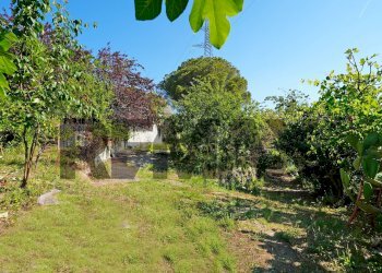 Villa Piazza Chiesa di Murta, 4 
 Bolzaneto, Genova (zona Bolzaneto) - foto 56