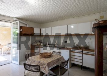 Villa Piazza Chiesa di Murta, 4 
 Bolzaneto, Genova (zona Bolzaneto) - foto 61