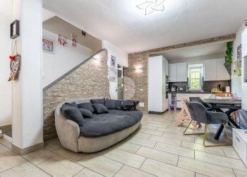 Casa semi indipendente Via Torino, San Francesco al Campo - foto 2