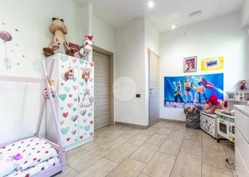 Casa semi indipendente Via Torino, San Francesco al Campo - foto 21