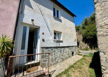 Trilocale Via Mele, Quiliano - foto 1