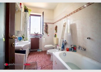 Apartment Via Monte Ghinivert, 1, Pinerolo - photo 18