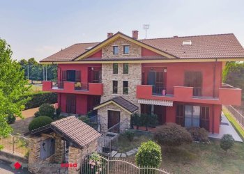 Apartment Via Monte Ghinivert, 1, Pinerolo - photo 28