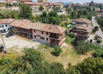 Independent house Castagnito - photo 5