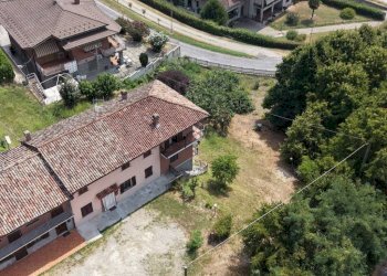 Independent house Castagnito - photo 7