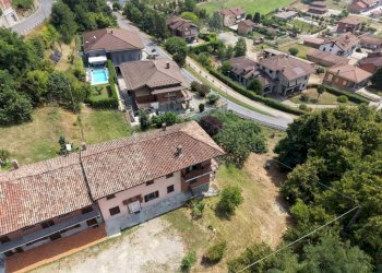 Independent house Castagnito - photo 8
