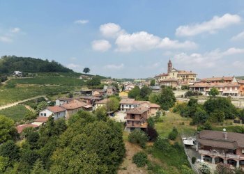 Independent house Castagnito - photo 13