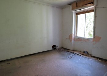 Quadrilocale Via Portazza, 69, Genova (zona Marassi) - foto 9
