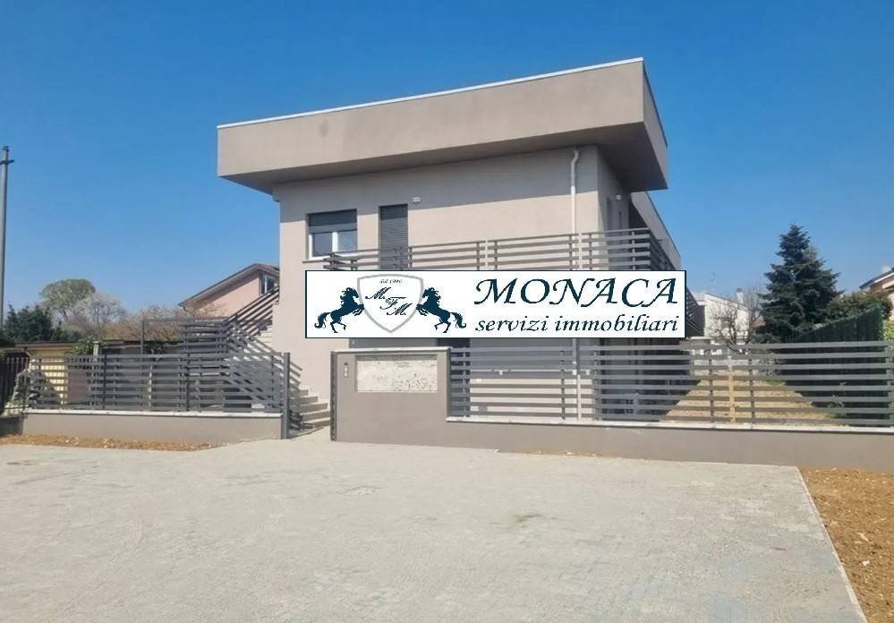One-room apartment Vimercate - photo 1