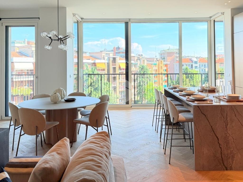 Quadrilocale Via delle Tuberose, Milano (zona Bande Nere) - foto 1