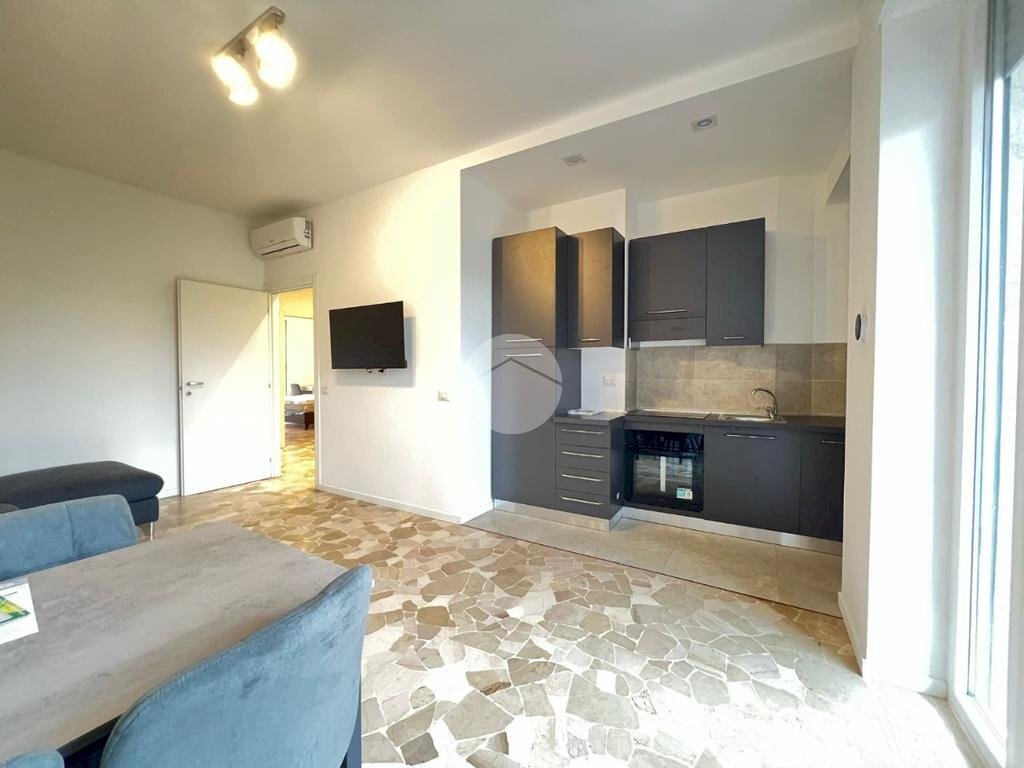 Two-room apartment P.le Udine, Milano - photo 1
