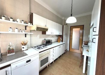 Apartment Via Cesare Balbo, Torino (neighborhood Vanchiglia) - photo 1