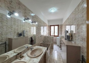 Apartment Via Cesare Balbo, Torino (neighborhood Vanchiglia) - photo 18