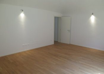 Four-room apartment Bologna (neighborhood Centro Storico) - photo 3