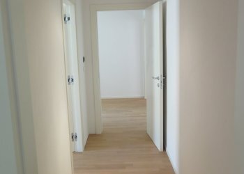 Four-room apartment Bologna (neighborhood Centro Storico) - photo 9