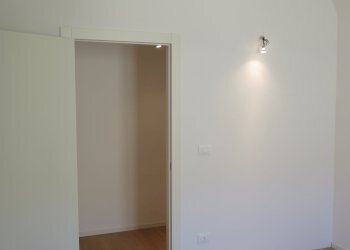 Four-room apartment Bologna (neighborhood Centro Storico) - photo 11