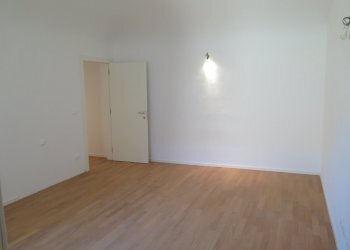 Four-room apartment Bologna (neighborhood Centro Storico) - photo 14