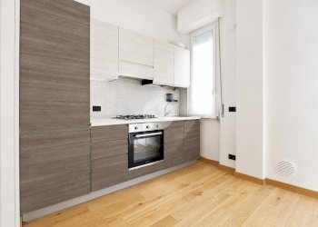 Two-room apartment Piazzale Francesco Accursio, Milano - photo 2