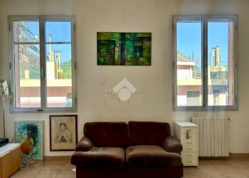 Trilocale Via san fermo, Genova (zona San Teodoro) - foto 1