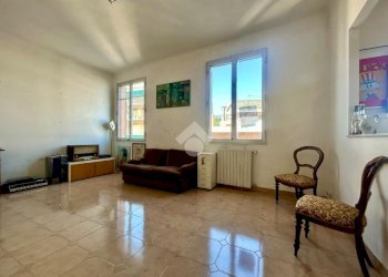 Trilocale Via san fermo, Genova (zona San Teodoro) - foto 3