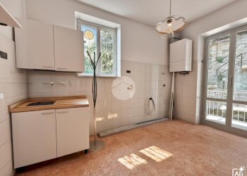 Two-room apartment Via Santuario, Savona (neighborhood Santuario) - photo 4