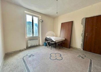 Two-room apartment Via Santuario, Savona (neighborhood Santuario) - photo 1