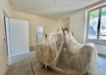 Two-room apartment Via Santuario, Savona (neighborhood Santuario) - photo 8