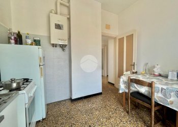 Three-room apartment Via Mignone, Savona (neighborhood Villapiana) - photo 6