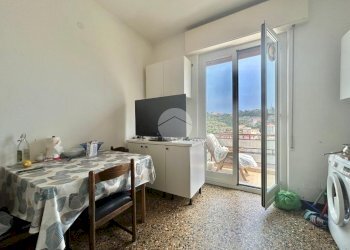 Three-room apartment Via Mignone, Savona (neighborhood Villapiana) - photo 7