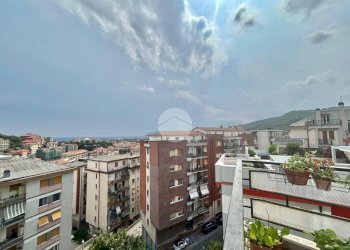 Three-room apartment Via Mignone, Savona (neighborhood Villapiana) - photo 13