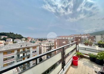 Three-room apartment Via Mignone, Savona (neighborhood Villapiana) - photo 14