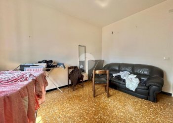Three-room apartment Via Mignone, Savona (neighborhood Villapiana) - photo 16