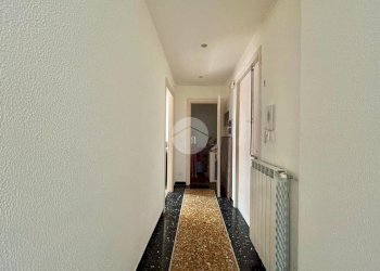 Three-room apartment Via Mignone, Savona (neighborhood Villapiana) - photo 18