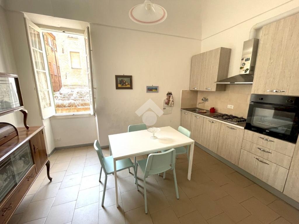 Four-room apartment Via giacomo agnesi, Imperia - photo 1