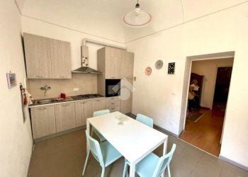 Four-room apartment Via giacomo agnesi, Imperia - photo 12