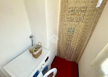 Four-room apartment Via giacomo agnesi, Imperia - photo 13