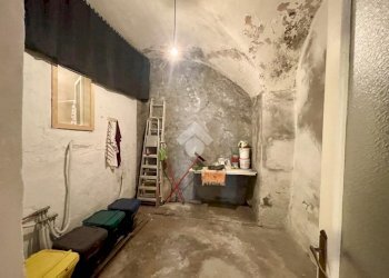 Four-room apartment Via giacomo agnesi, Imperia - photo 23