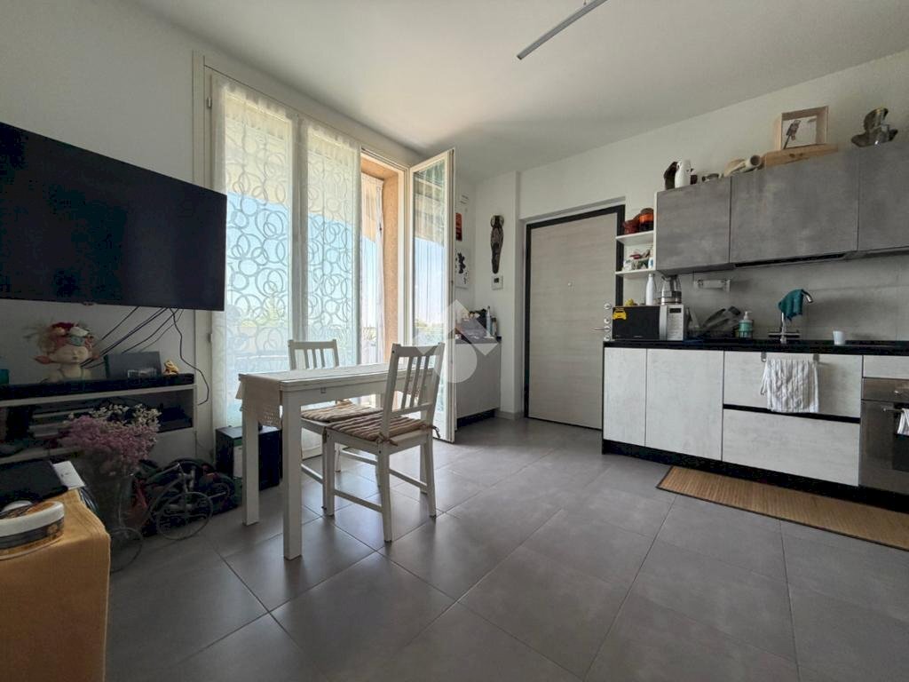 Two-room apartment Via Laura Prati, Bussero - photo 3