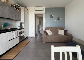 Two-room apartment Via Laura Prati, Bussero - photo 4