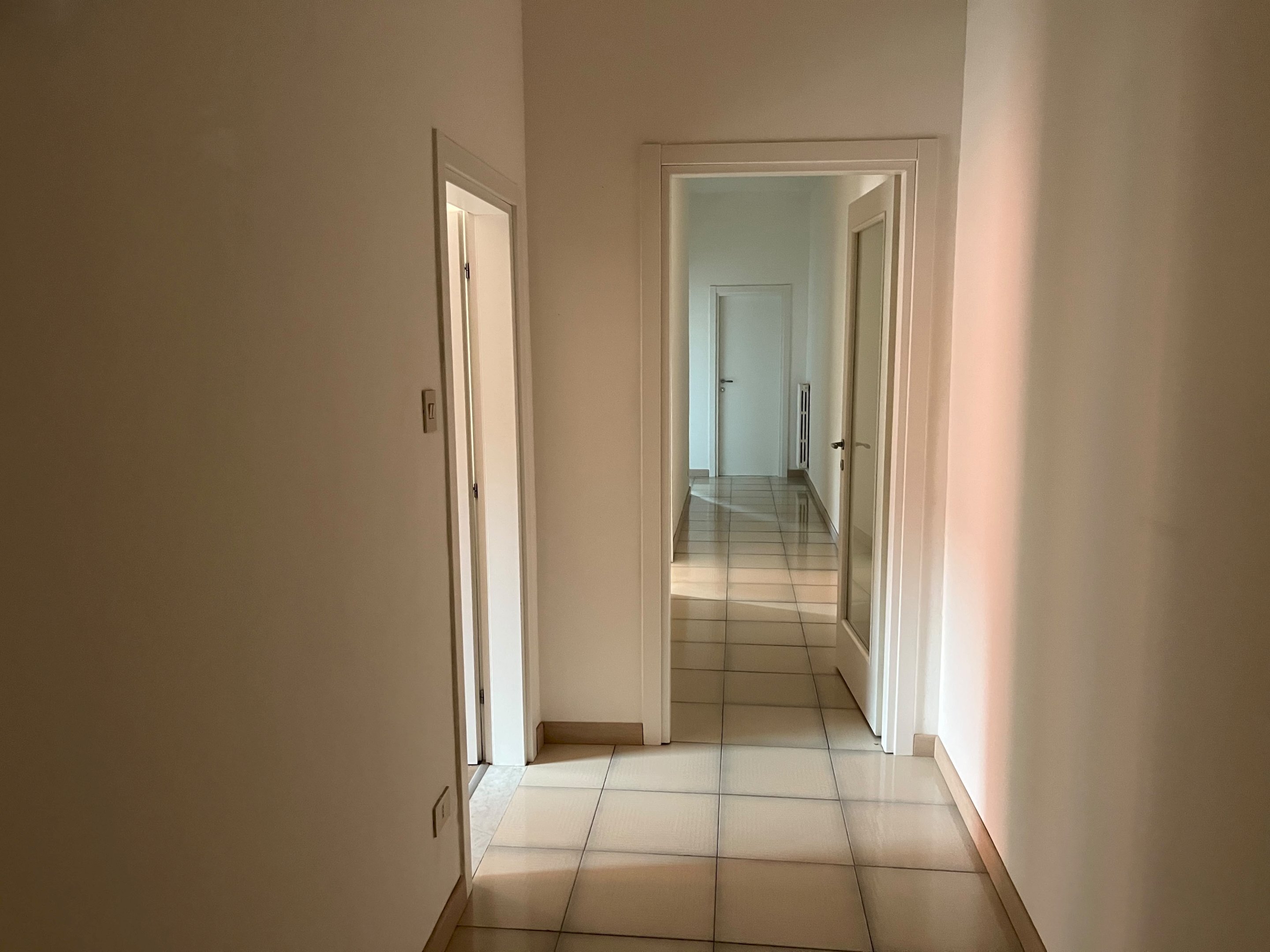 CORRIDOIO - Three-room apartment via Giovanni Fattori, Bologna (neighborhood Santa Viola) - photo 3