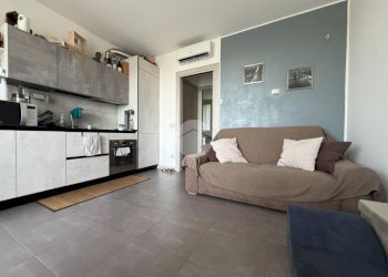 Two-room apartment Via Laura Prati, Bussero - photo 4