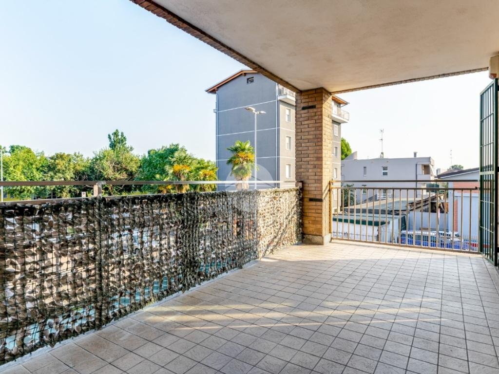 Three-room apartment Via San Carlo, Cesano Boscone - photo 3