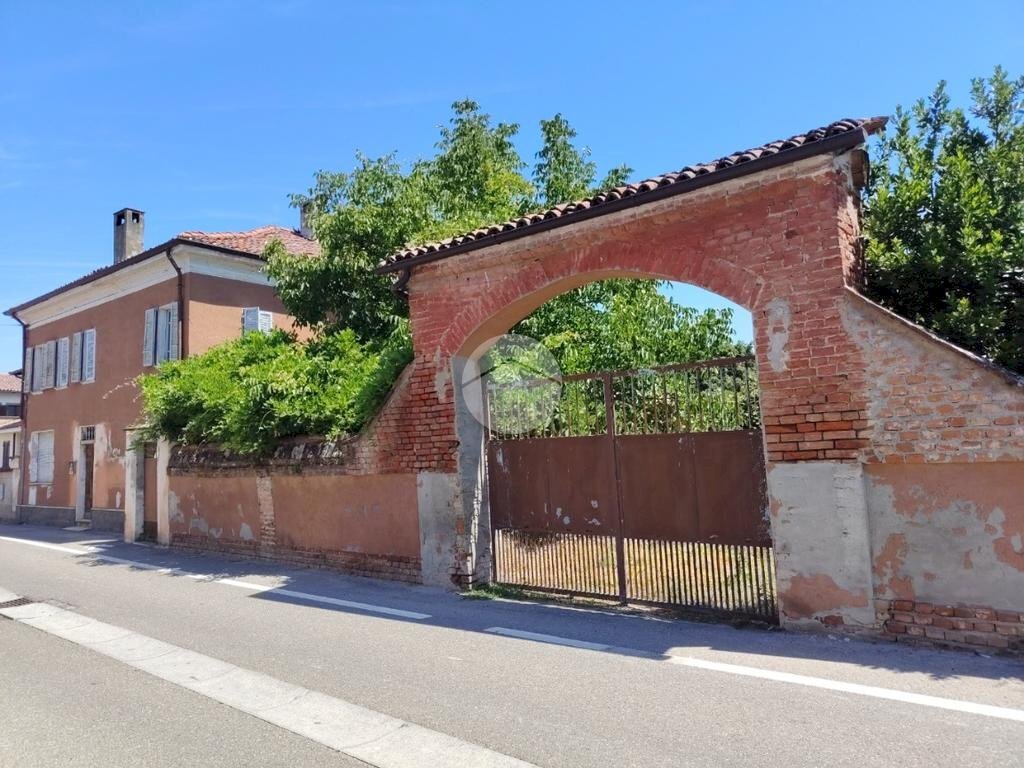 Semi-detached house Via Maestra, Suardi - photo 1