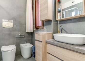 Three-room apartment Via San Martino, Settimo Milanese - photo 28