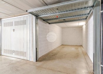 Three-room apartment Via San Martino, Settimo Milanese - photo 32