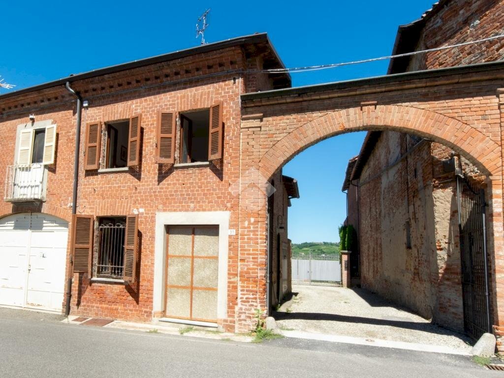 Casa semi indipendente Via Vittorio Emanuele II, Altavilla Monferrato - foto 2