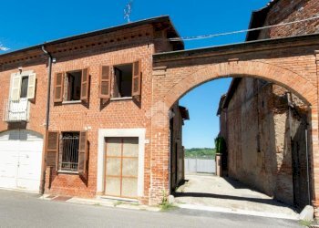 Casa semi indipendente Via Vittorio Emanuele II, Altavilla Monferrato - foto 2