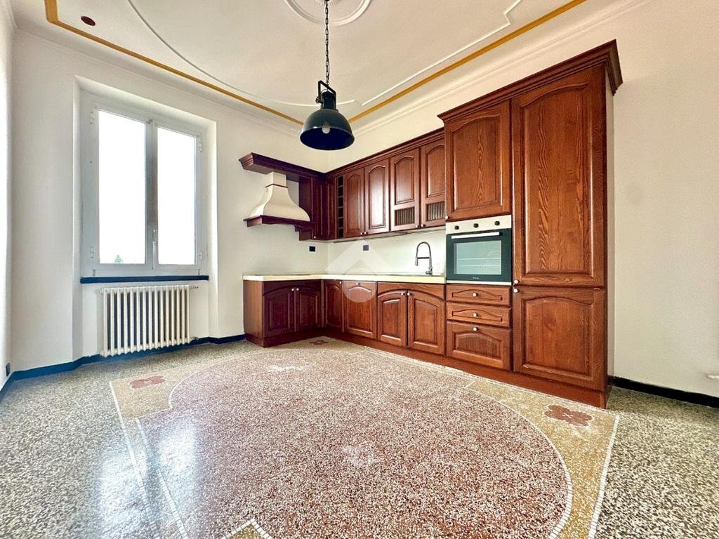 Four-room apartment Via Vincenzo Bellini, Novi Ligure - photo 1