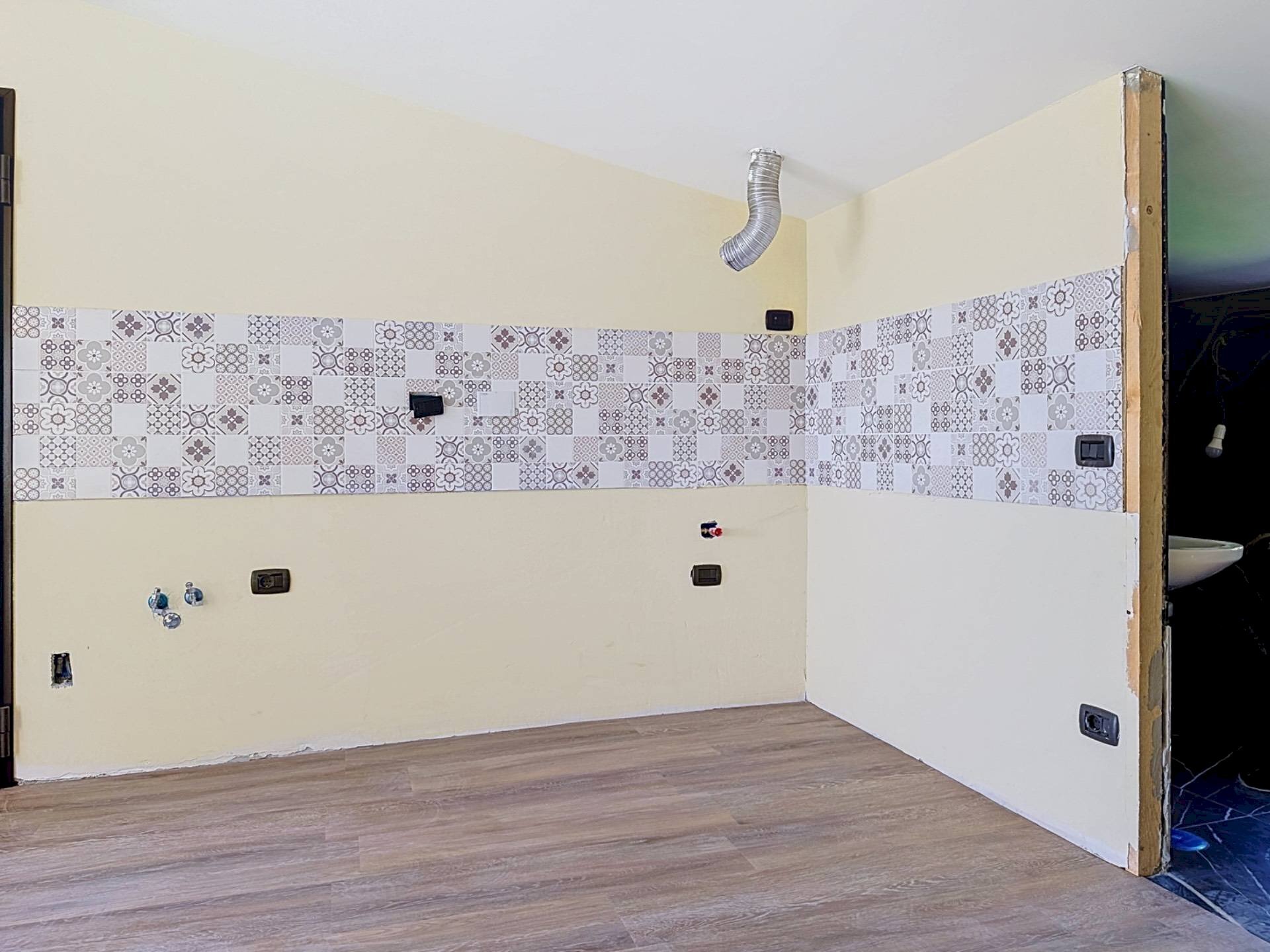 Foto 3 - Three-room apartment Via Nomentana
 
9, Mentana - photo 3
